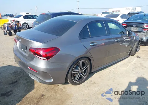 2022 Mercedes-Benz A 220 из США, поврежденный, VIN W1K3G4EB9NJ340328